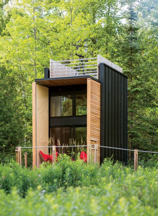 Forest Cabin Combining Small Living And Camping Experience