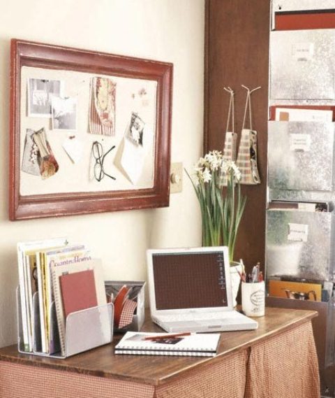 some fresh spring bulbs in pots or vases will make your home office feel spring-like and very welcoming