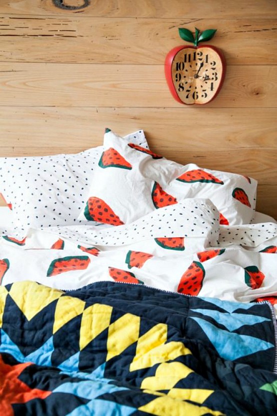 Feel The Summer: 26 Fruit Print Ideas In Home Décor