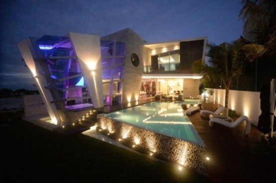 Futuristic House With Abstract Shape In Mexico