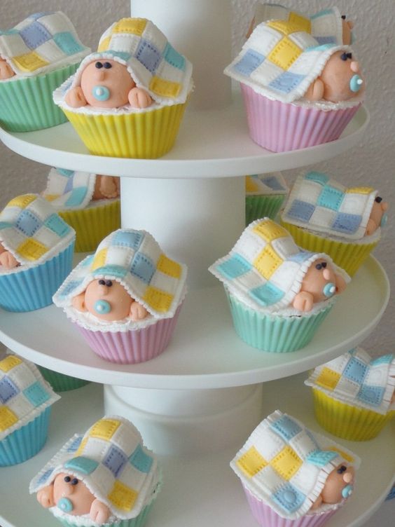 gender neutral baby shower cupcakes