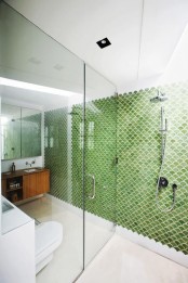 gorgeous-and-eye-catching-fish-scale-tiles-decor-ideas-18