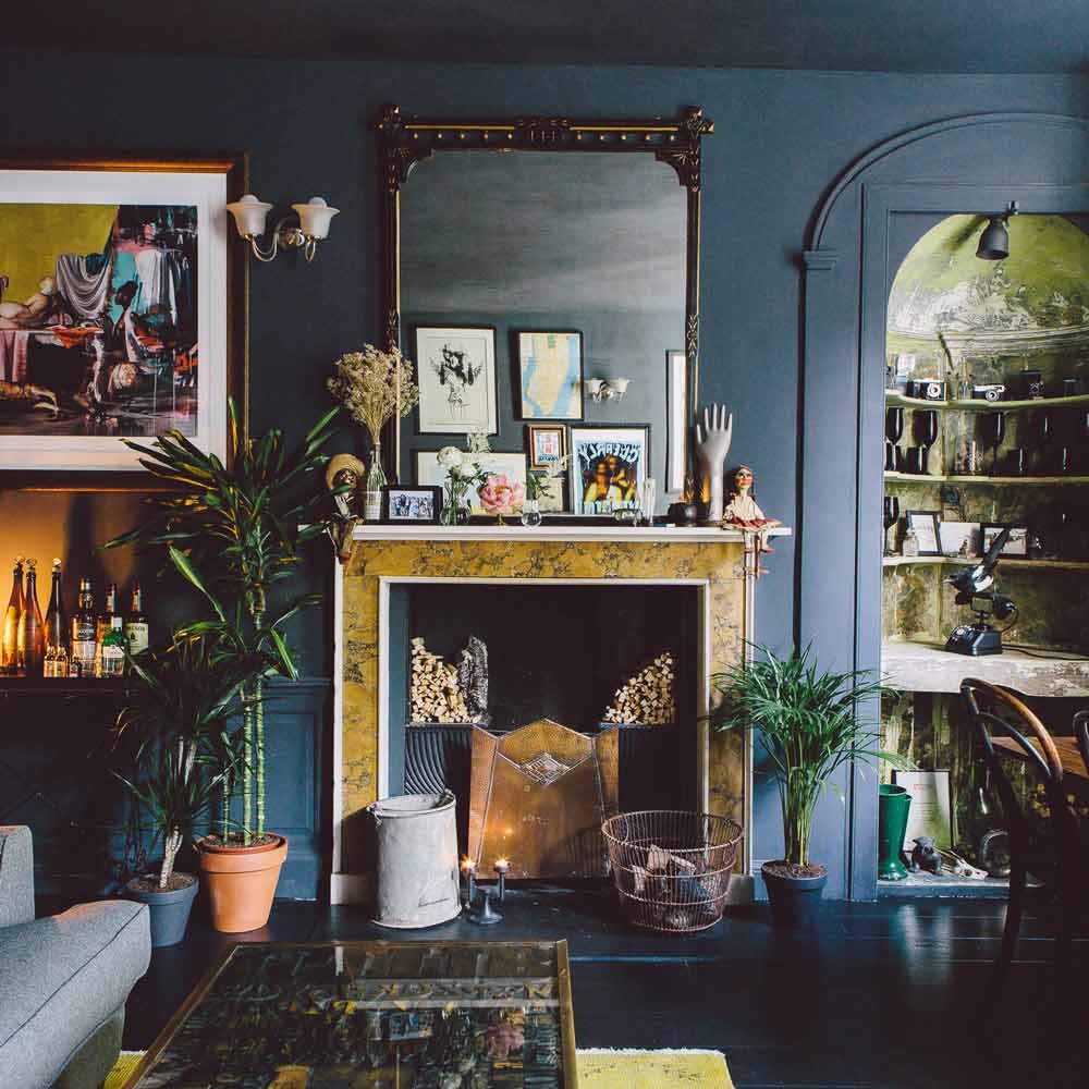 Gorgeous home full of artwork and vintage finds  1