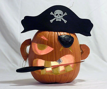 Cool pirate pumpkin carving idea with a knife.
