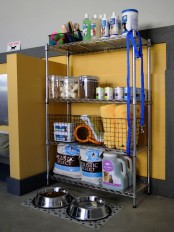 how-to-organize-all-your-pet-supplies-comfortably-ideas-7