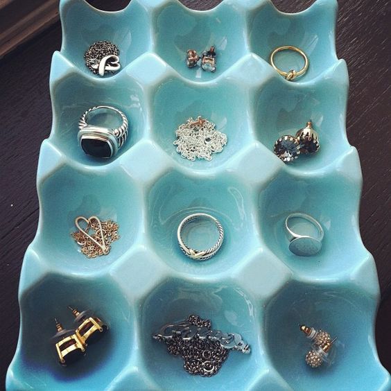 How to organize your jewelry in a comfy way ideas  22