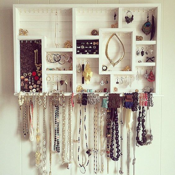 How to organize your jewelry in a comfy way ideas  24