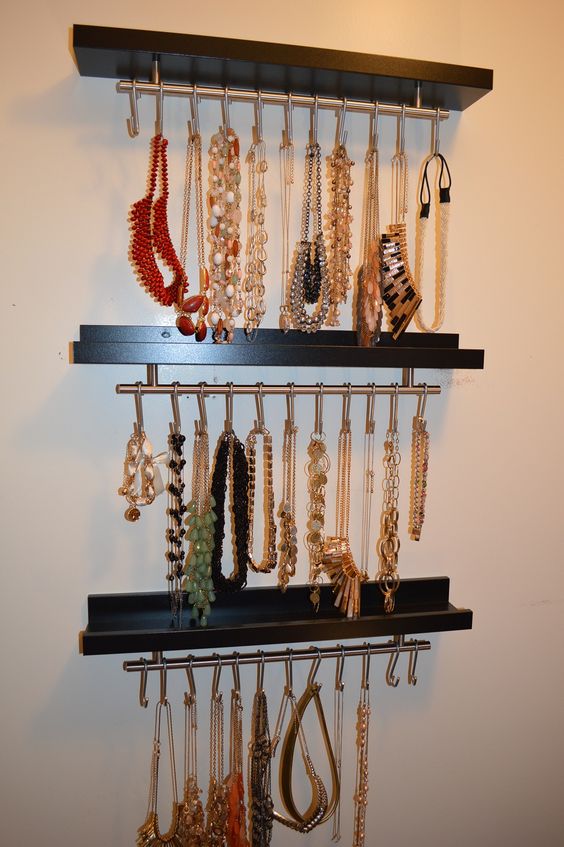 How to organize your jewelry in a comfy way ideas  25