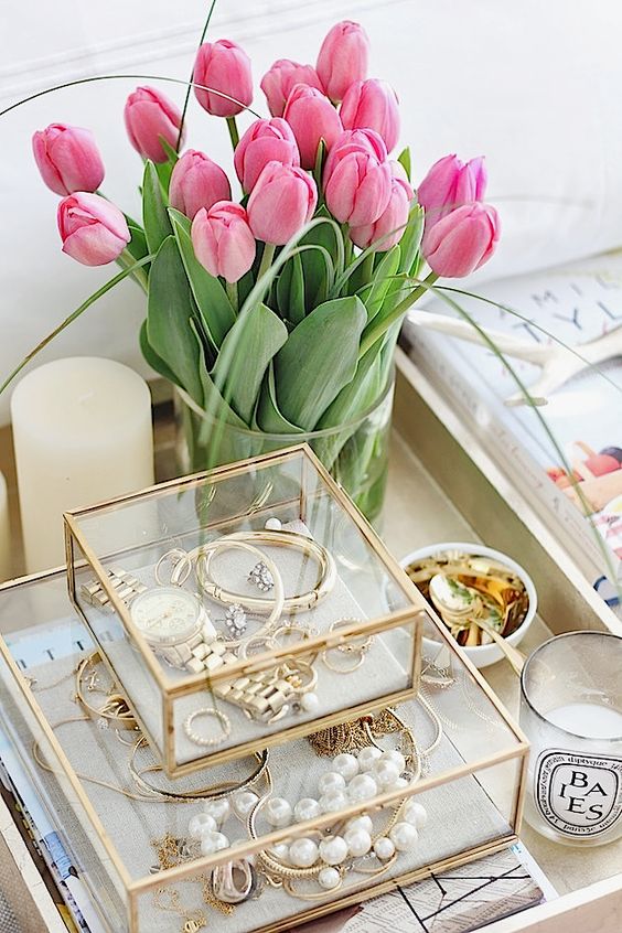 How to organize your jewelry in a comfy way ideas  30