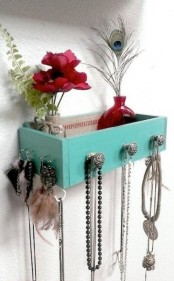 how-to-organize-your-jewelry-in-a-comfy-way-ideas-40