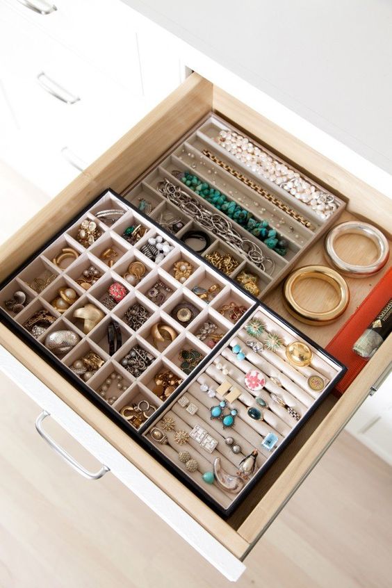 How to organize your jewelry in a comfy way ideas  6