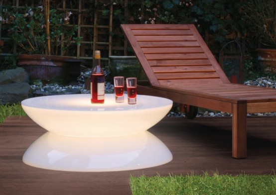 Translucent LED Light Tables – Lounge from Moree