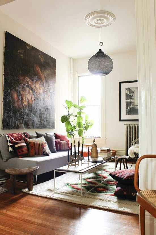 Who said boho is messy? This living space is quite stylish and well organized.