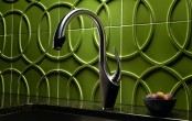kitchen-and-bathroom-trend-flowing-faucets-2