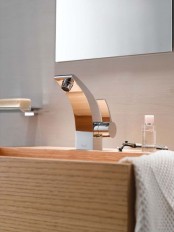 kitchen-and-bathroom-trend-flowing-faucets-21