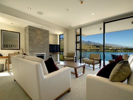 Luxury Apartment Design with Awesome Lake Views