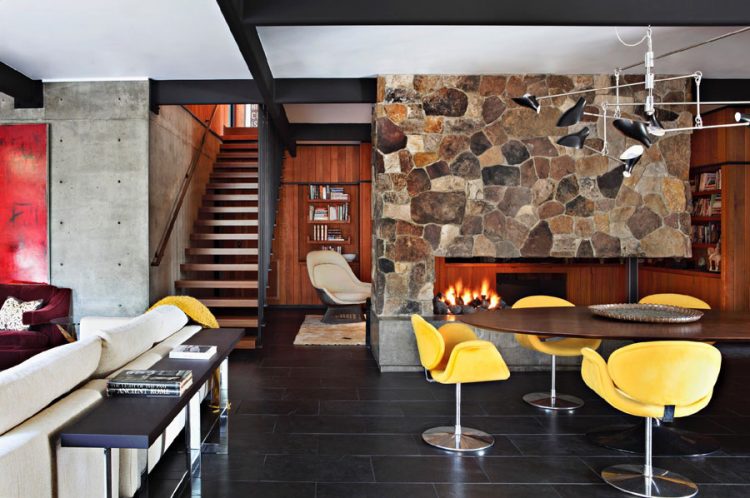 Mid Century Modern Home Decorated With An Impeccable Taste