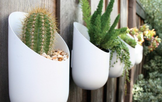 Modern Oval Planters Made of Aluminum
