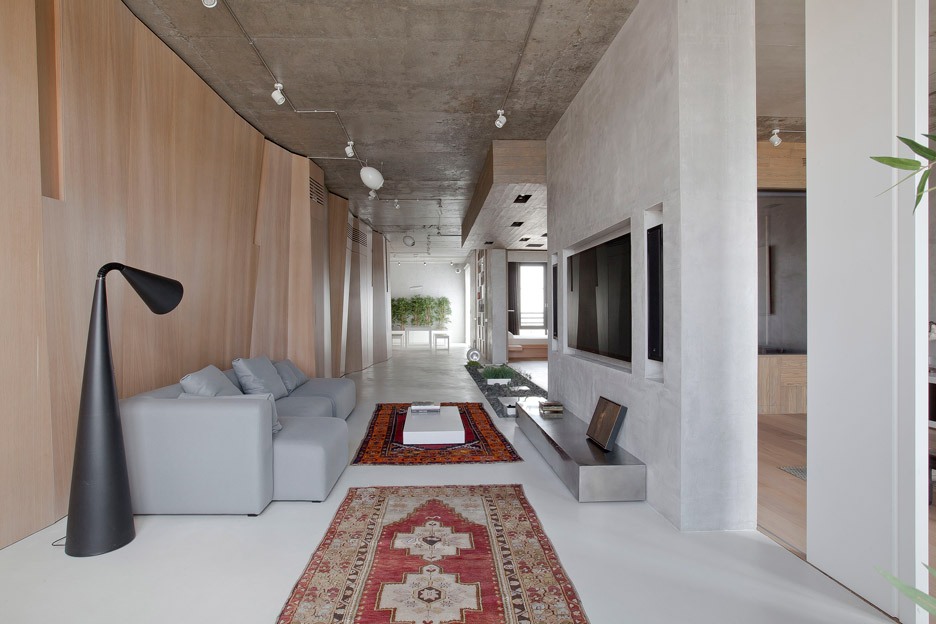 Modern zen moscow apartment with an inner garden  2