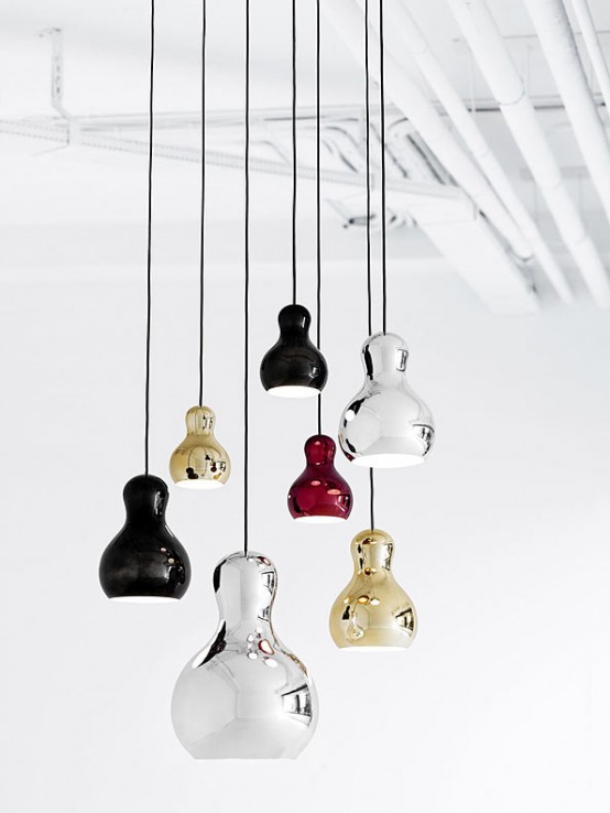 Catchy and shiny pear shaped pendant lamps hung in cluster will make your room ultimate, this is a fresh take on modern spaces