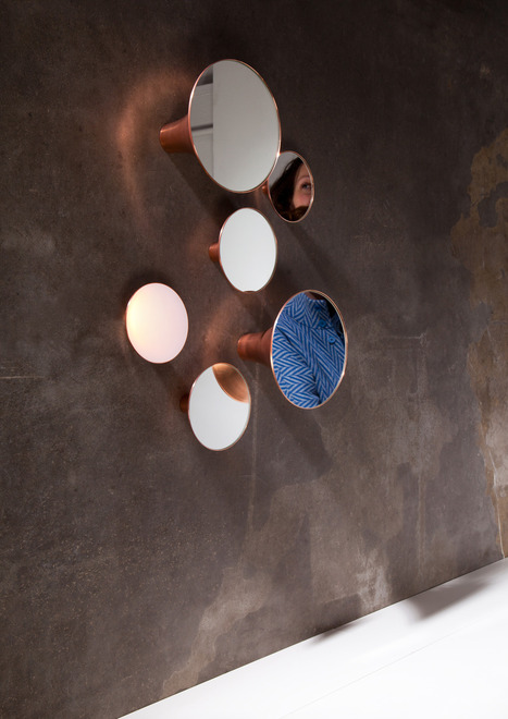 Mysterious Syren Mirror And Light To Make An Accent