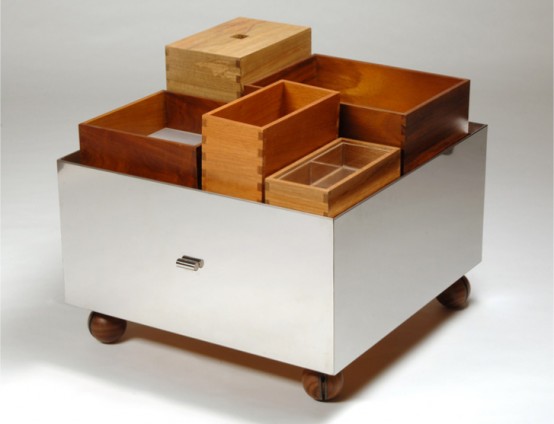 Odd Looking But Practical Bar Cart to Organize a Perfect Bar Storage