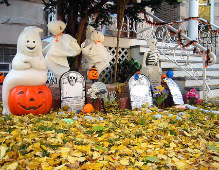 Transform your yard into a bone-chilling cemetery with your creativity and a bunch of cool DIY projects like tombstones, ghosts and jack-o-lanterns.