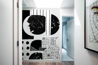 oversized-graphic-wall-panels-to-make-a-statement-1