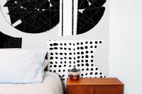 oversized-graphic-wall-panels-to-make-a-statement-2