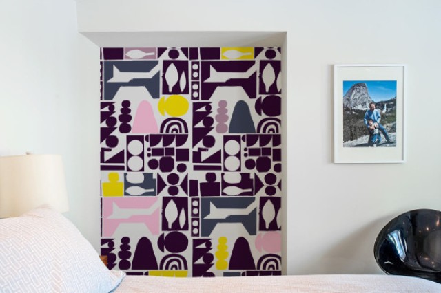 Oversized graphic wall panels to make a statement  3