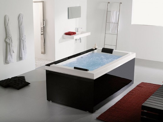 High-Tech Luxury Spa Tubs – Pacific from Systempool