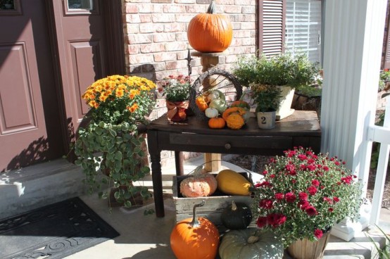Repurpose a vintage side table to make a perfect Autumn display stand.