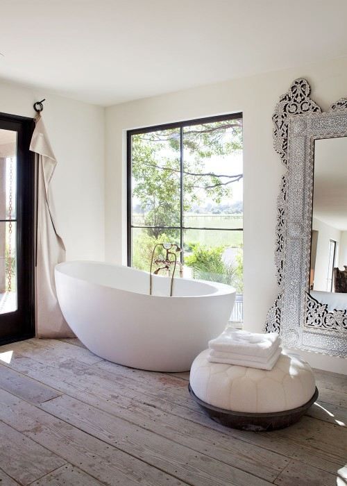 Relaxing soaking tubs with cool therapeutic designs  16