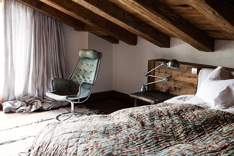 Rustic and mid century chalet vieux valet verbier  13