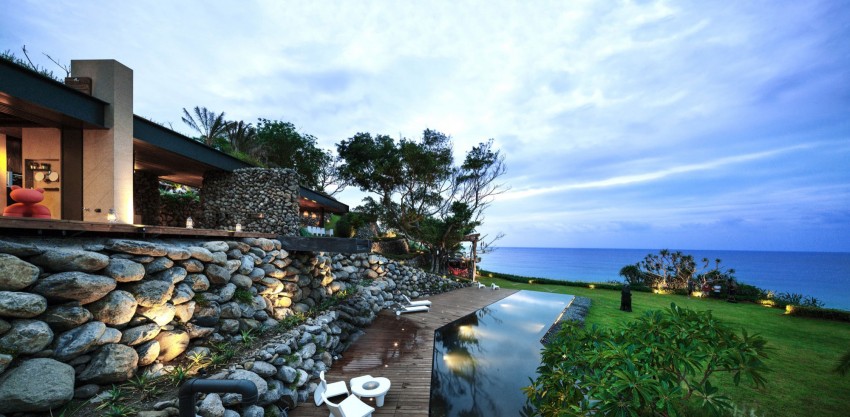 Seaside taiwaneese home with loal organic elements  12