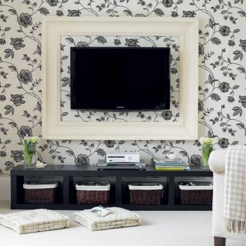Here is a cool idea to enhance wall-mount TV's look. Frame it in bold mouldings to help it looks more harmonious with surroundings.