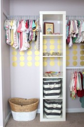 smart-and-fun-kids-clothes-organizing-ideas-31