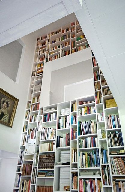 Smart ideas to organize your books at home  36