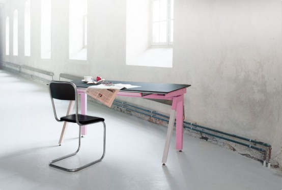 Stylish and Functional Work Table – Q1 by Sottoform