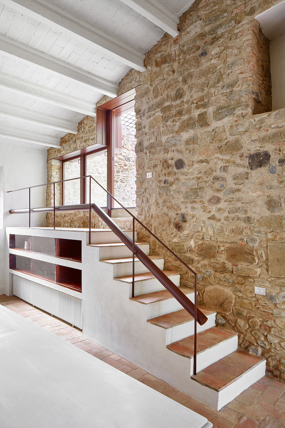 Spanish stone farmhouse with a labyrinth character  3