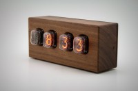 steampunk-nixie-clock-that-requires-little-power-9