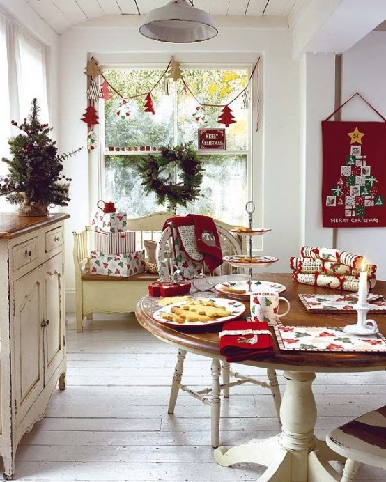 37 Stunning Christmas Dining Room Décor Ideas