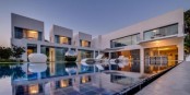Stylish Outdoor Focused Modern Home In Tel Aviv