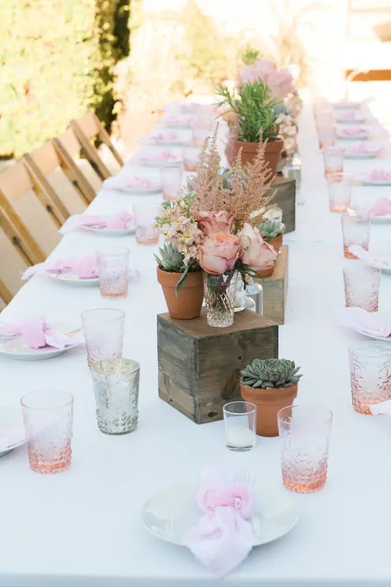 Sweetest baby shower table settings to get inspired  3