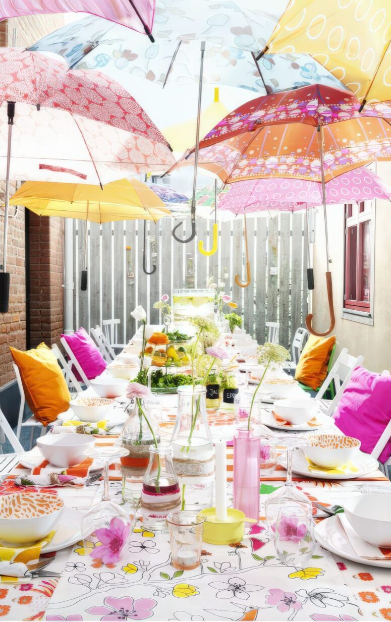 43 Sweetest Baby Shower Table Setting Ideas - DigsDigs