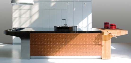 Ultra-Minimalist Clutter-Free Mesa Kitchen By Schiffini