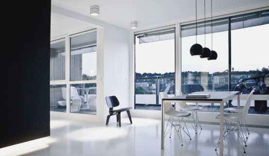 Ultra Modern Black and White Copenhagen Penthouse Design