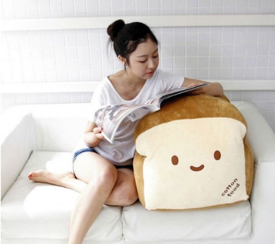 26 Unique Pillows That Will Make You Swoon