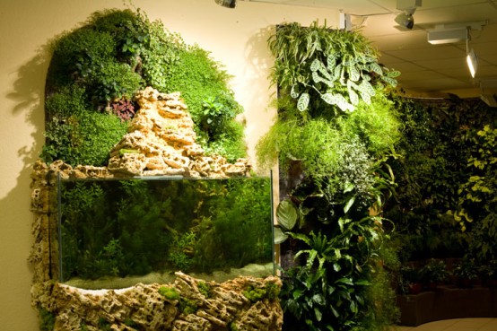 25 More Cool Vertical Garden Inspirations