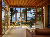 Very Cozy Sunroom With An Awesome View